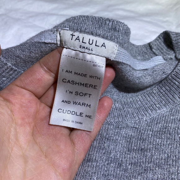 Talula ~ Aritzia: Cashmere Sweater - Picture 4 of 4